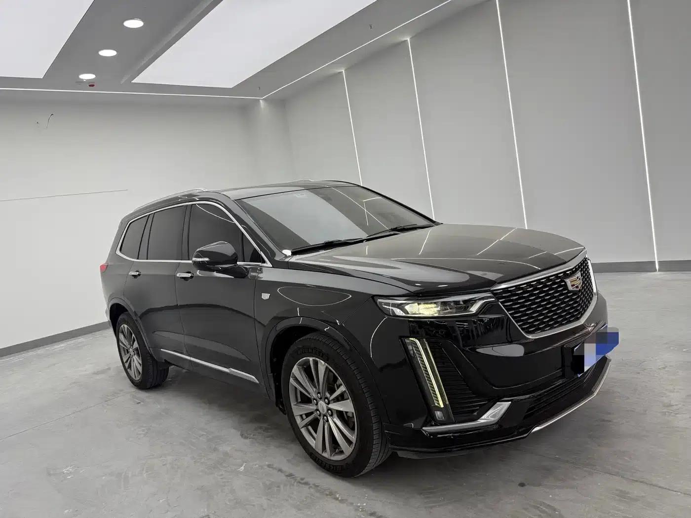 2020 Cadillac XT6 28T Six-Seat AWD Luxury — миниатюра 3