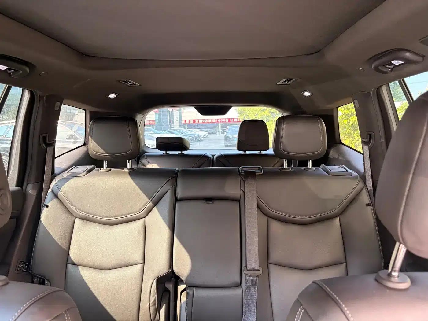 Cadillac XT6 2022 2.0T Six-Seat AWD Luxury — миниатюра 5