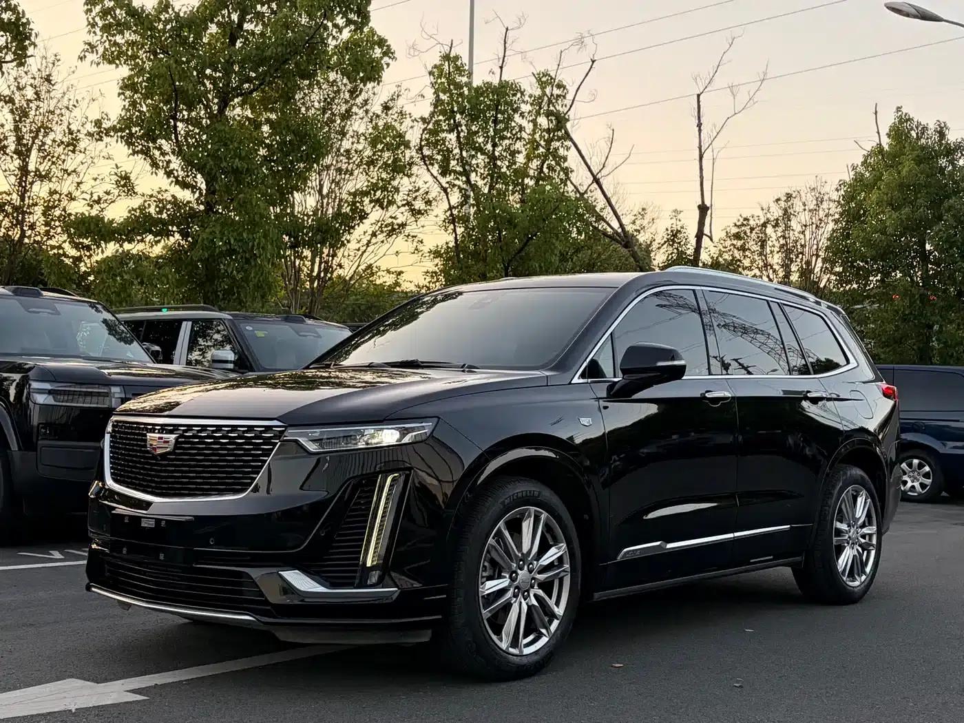Cadillac XT6 2022 2.0T Six-Seat AWD Luxury — миниатюра 1