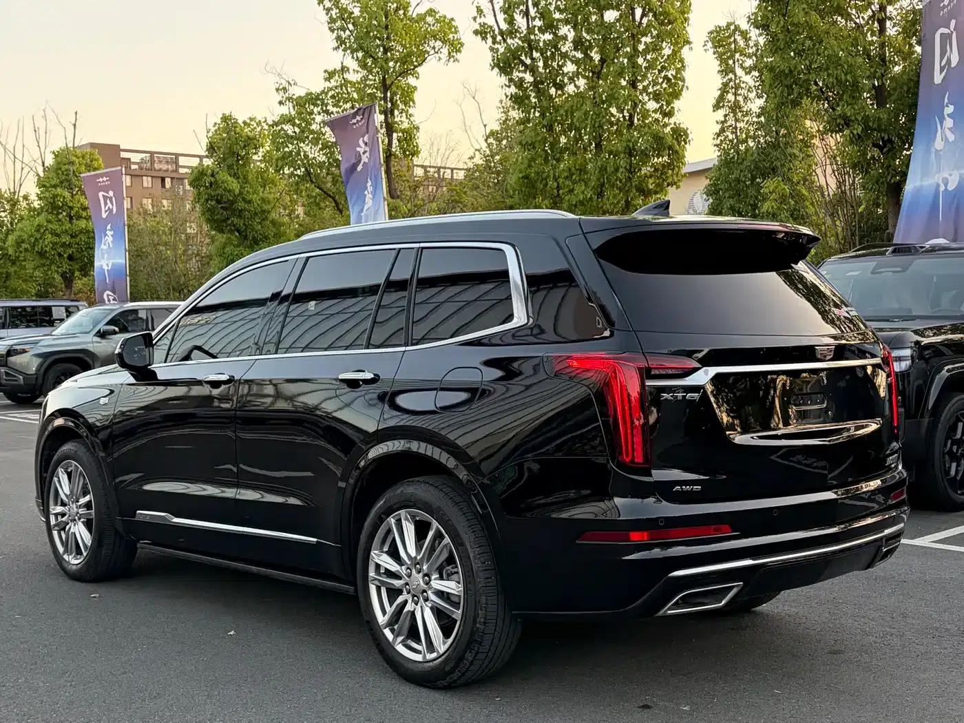 Cadillac XT6 2022 2.0T Six-Seat AWD Luxury — миниатюра 17
