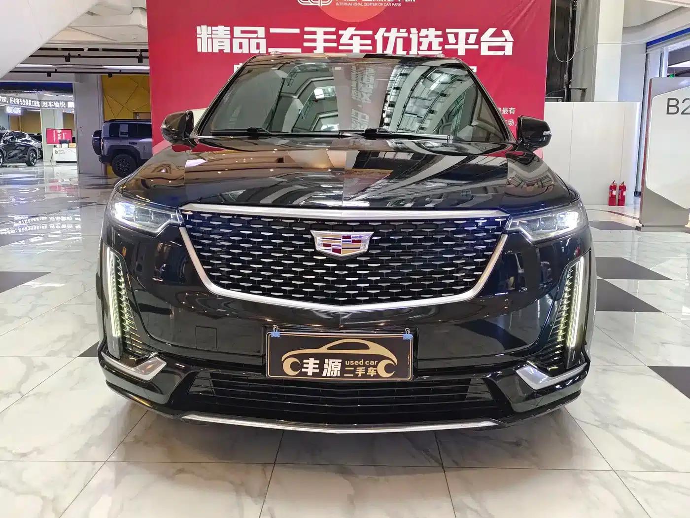 2020 Cadillac XT6 28T Six-Seat AWD Luxury — миниатюра 2