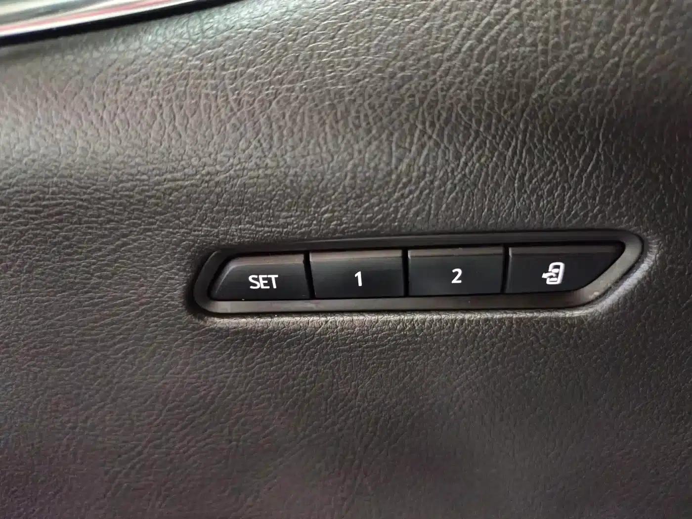 2020 Cadillac XT6 28T Six-Seat AWD Luxury — миниатюра 11
