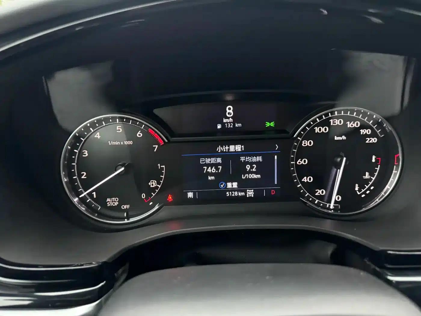 Cadillac XT6 2022 2.0T 7-seater AWD Luxury — миниатюра 12