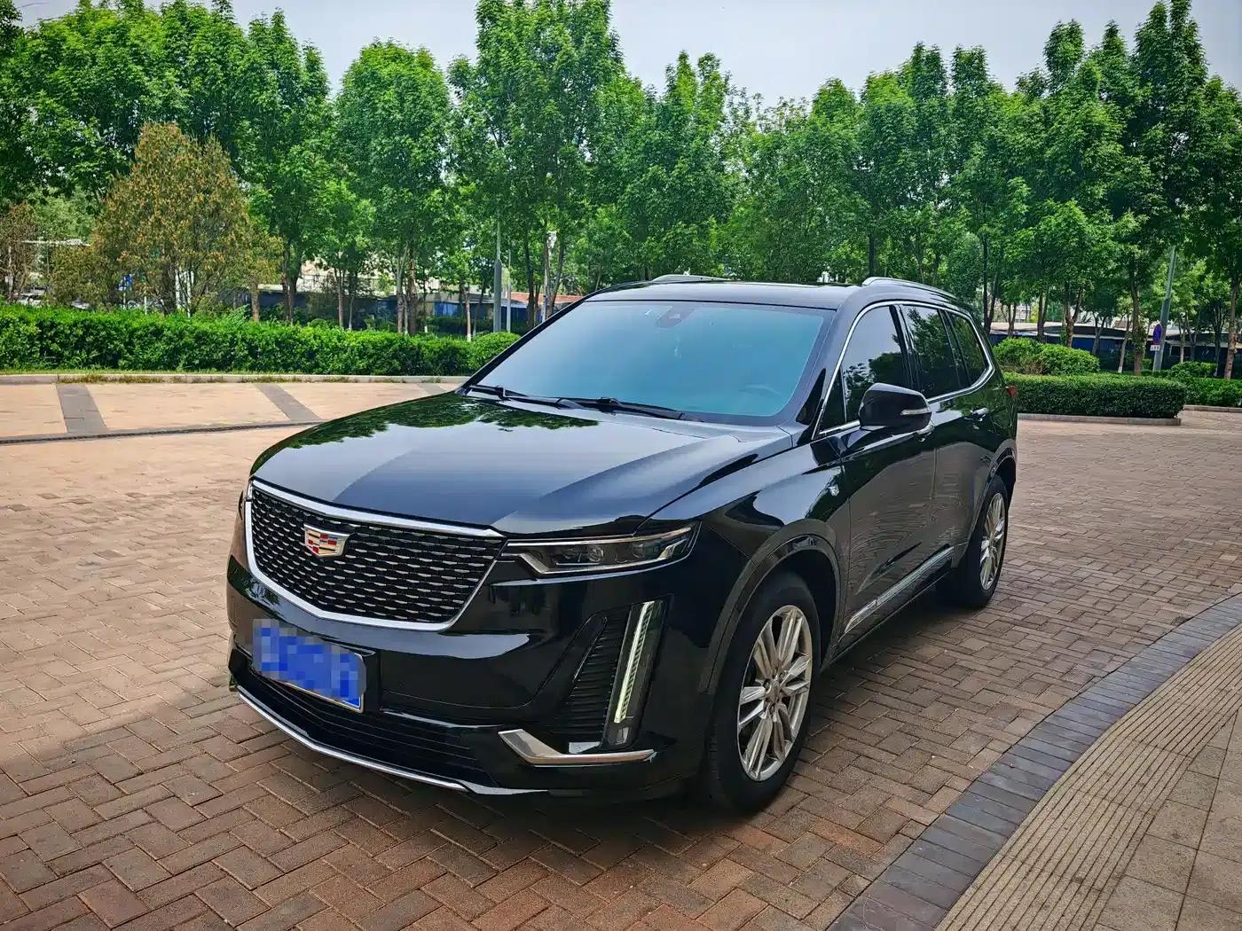 Cadillac XT6 2022 2.0T Six-Seat AWD Luxury 120th Anniversary Limited Edition — миниатюра 1