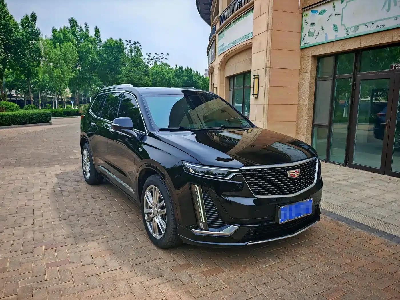 Cadillac XT6 2022 2.0T Six-Seat AWD Luxury 120th Anniversary Limited Edition — миниатюра 3