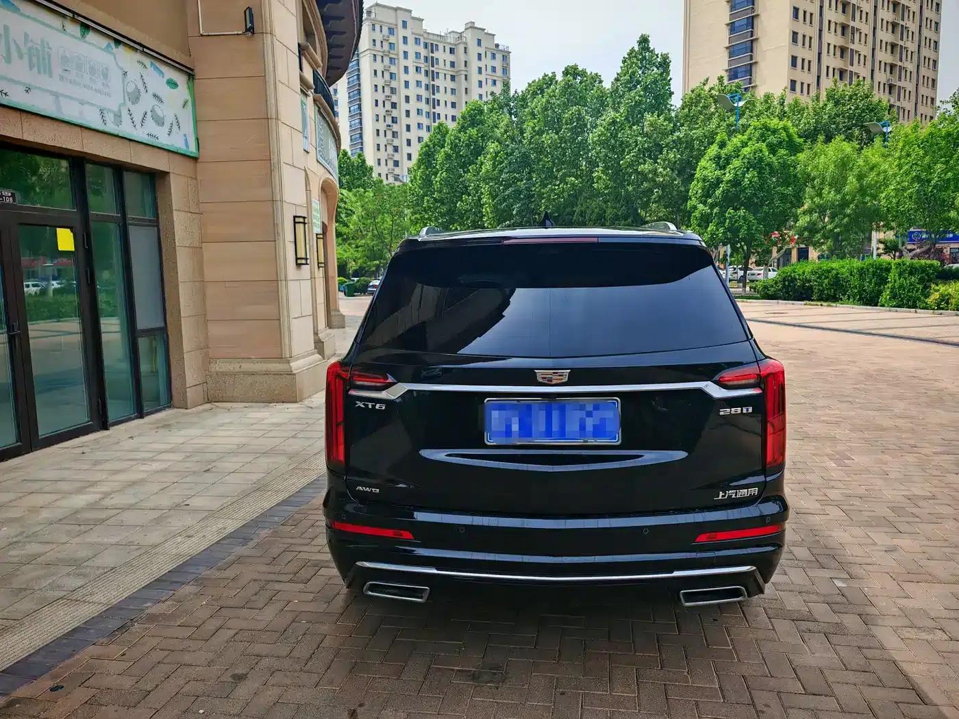 Cadillac XT6 2022 2.0T Six-Seat AWD Luxury 120th Anniversary Limited Edition — миниатюра 25