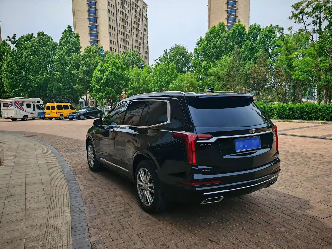 Cadillac XT6 2022 2.0T Six-Seat AWD Luxury 120th Anniversary Limited Edition — миниатюра 26