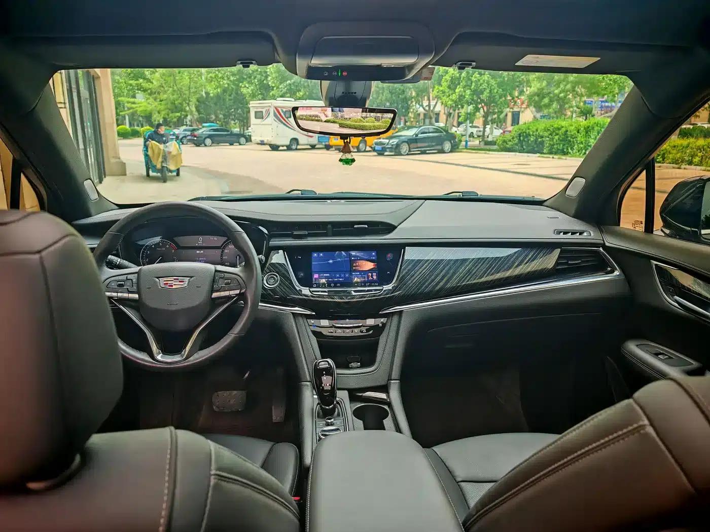 Cadillac XT6 2022 2.0T Six-Seat AWD Luxury 120th Anniversary Limited Edition — миниатюра 6