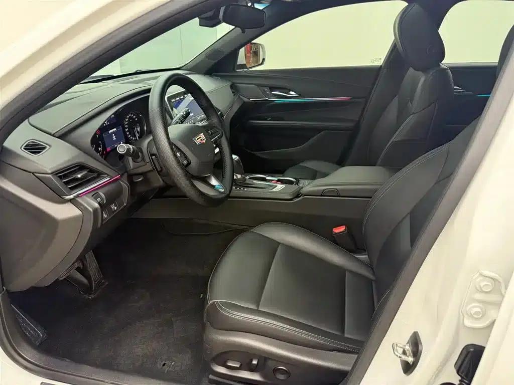 2022 Cadillac CT4 28T Luxury Edition — миниатюра 6