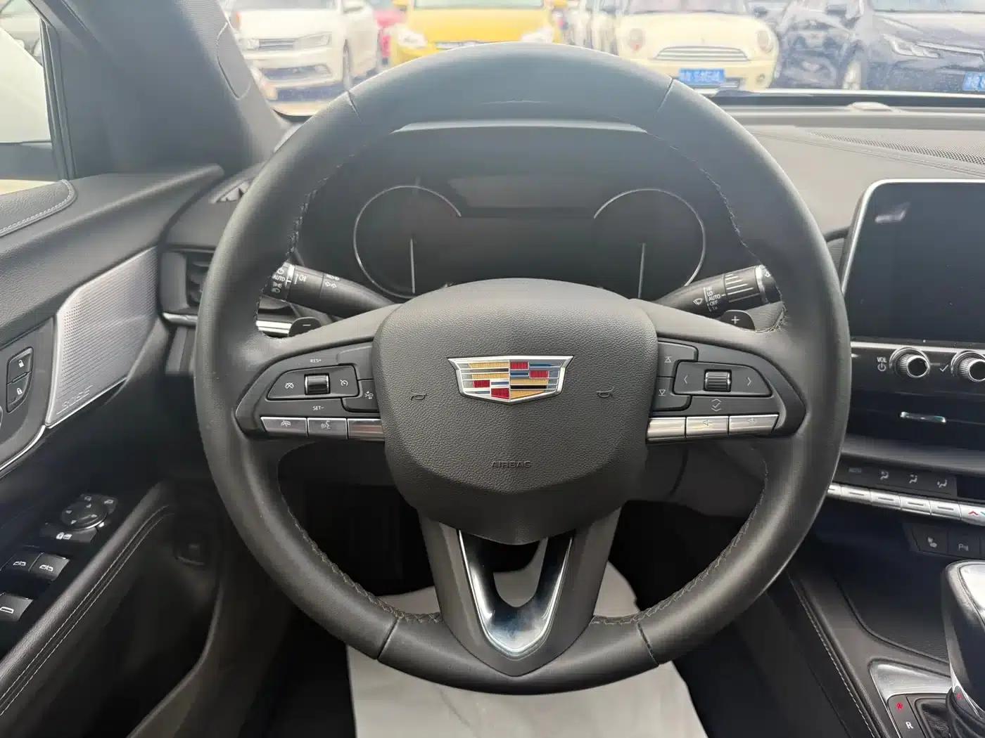2022 Cadillac CT4 28T Luxury — миниатюра 6