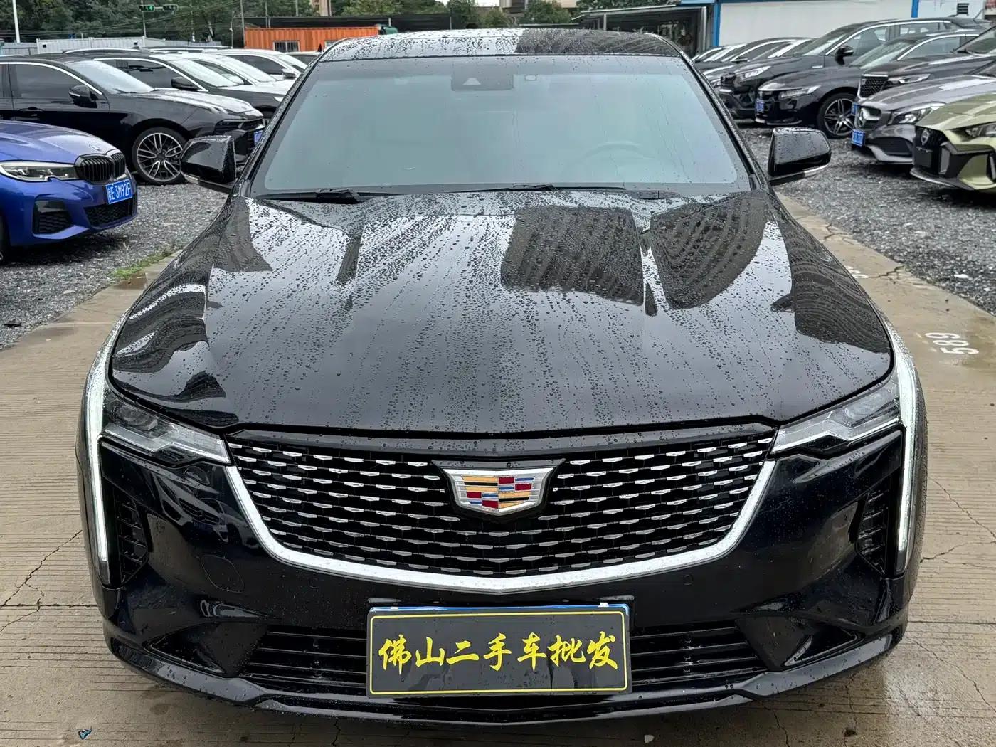 2023 Cadillac CT4 25T Luxury — миниатюра 4