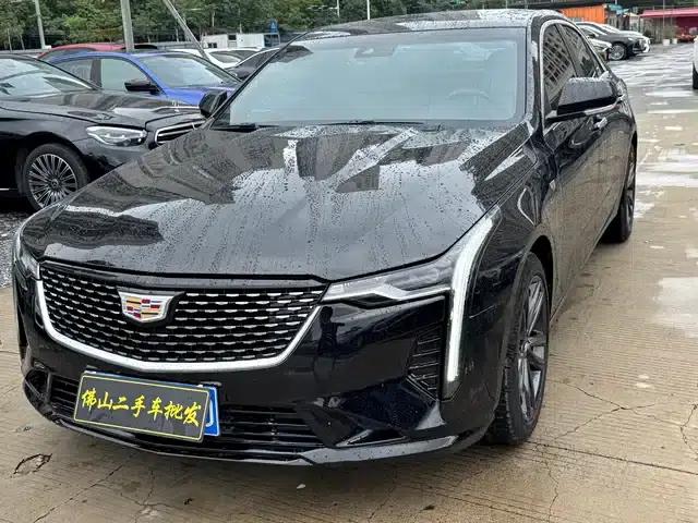 2023 Cadillac CT4 25T Luxury