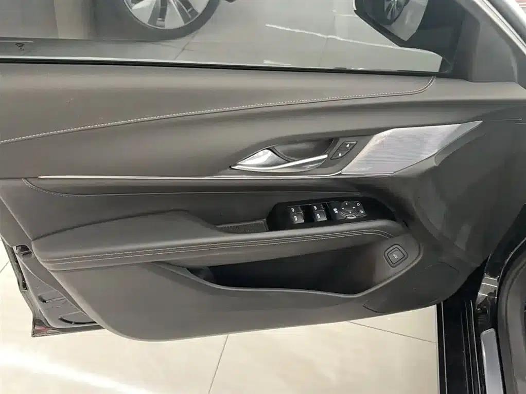 2022 Cadillac CT4 28T Luxury — миниатюра 19