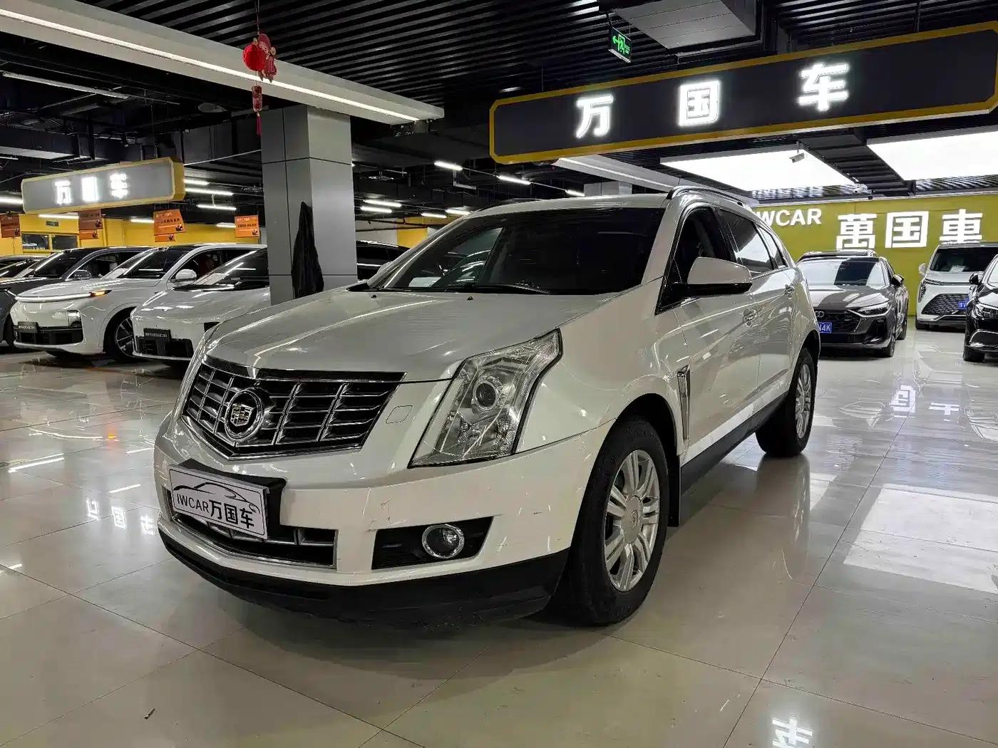 2013 Cadillac SRX 3.0L Comfort — миниатюра 1