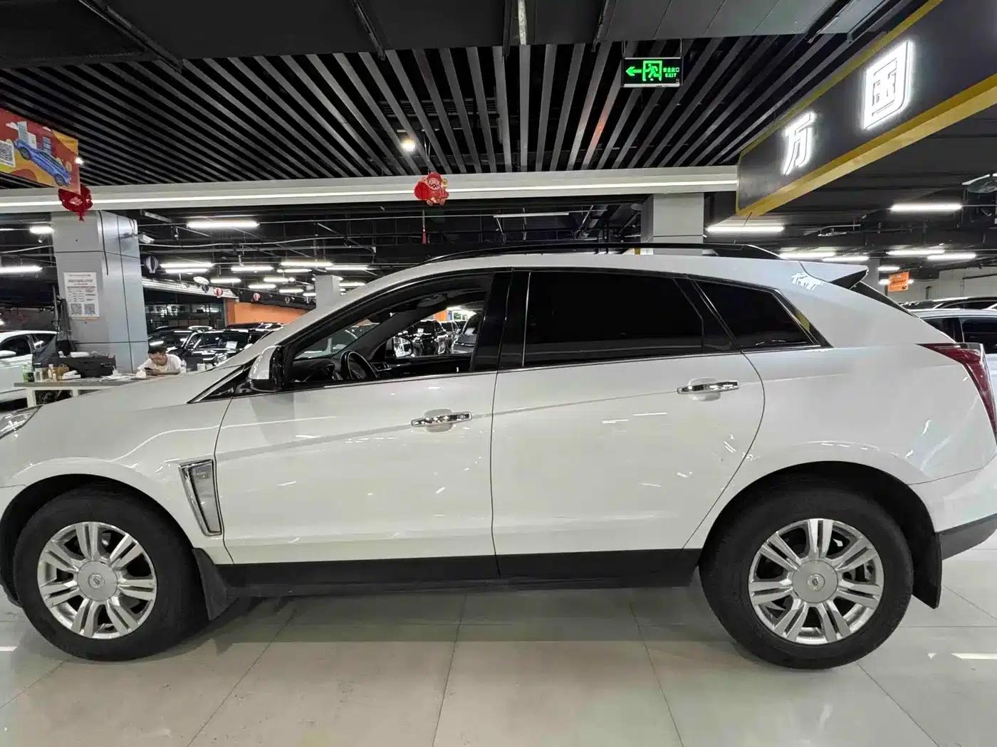 2013 Cadillac SRX 3.0L Comfort — миниатюра 4