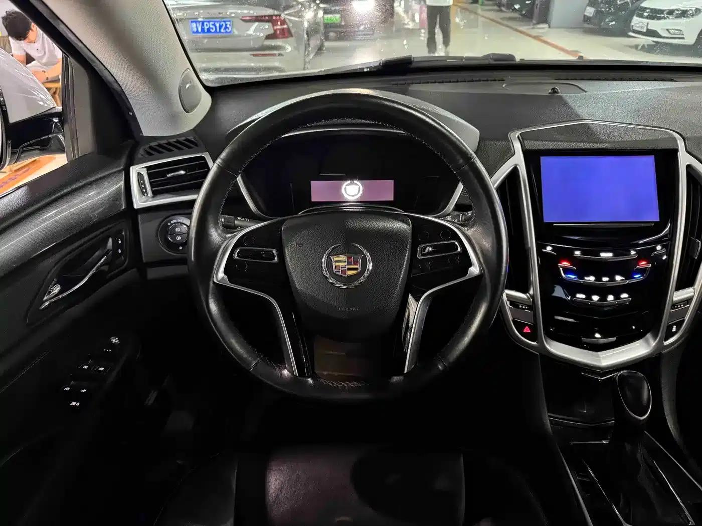 2013 Cadillac SRX 3.0L Comfort — миниатюра 7