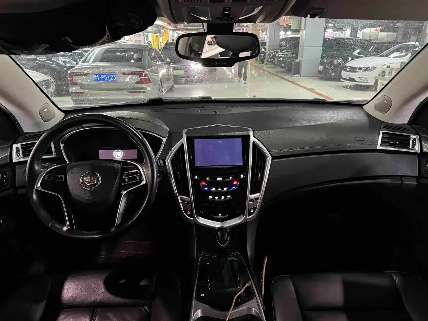 2013 Cadillac SRX 3.0L Comfort — миниатюра 10