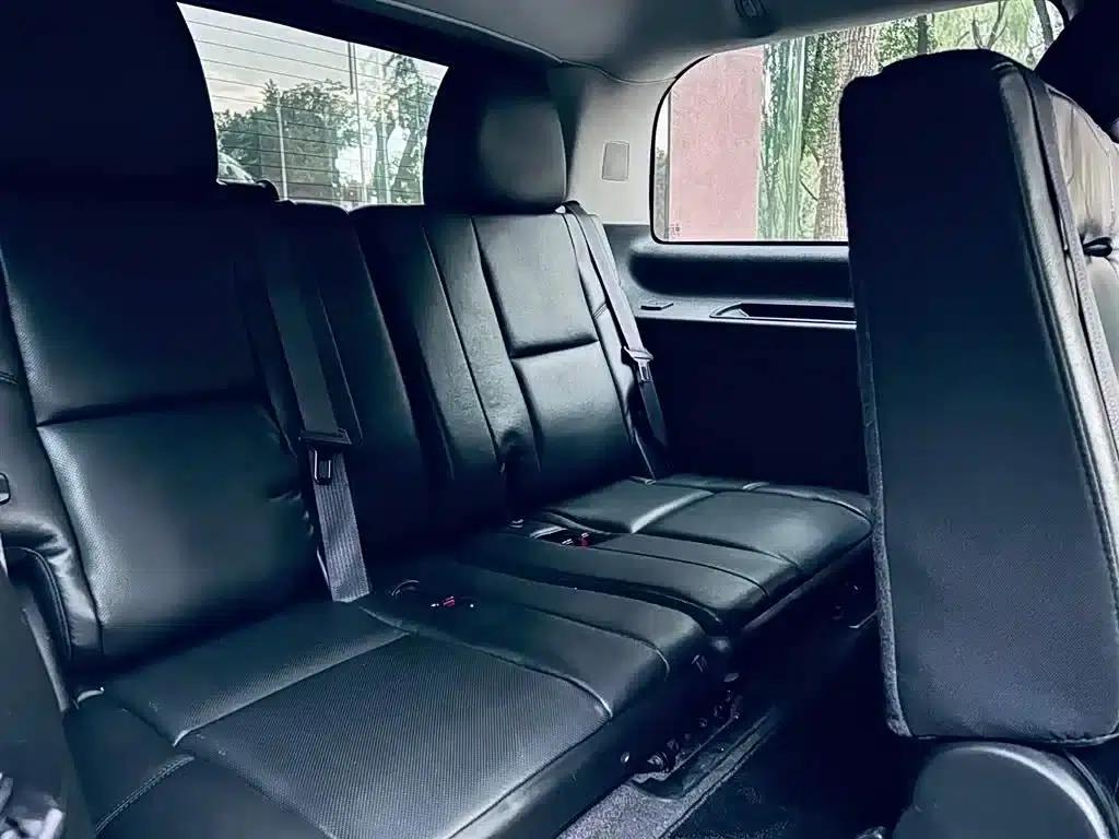 2010 Cadillac Escalade 6.0 Hybrid — миниатюра 15