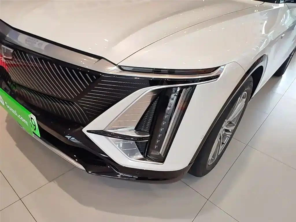 iQ Ruige 2022 Rear-Wheel Drive Long-Range Premium Edition — миниатюра 24