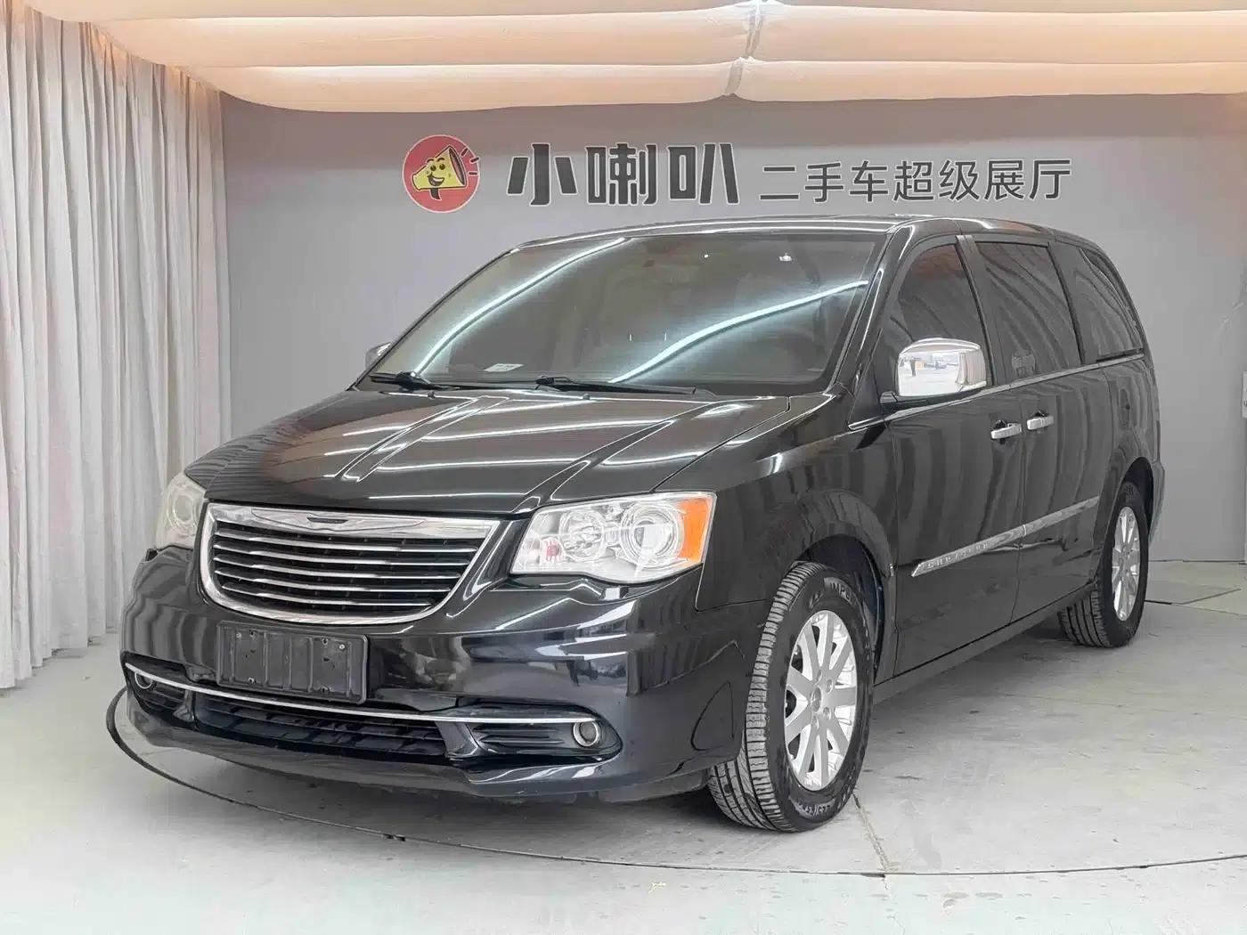 2014 Imported Grand Voyager 3.6L Comfort Edition — миниатюра 1