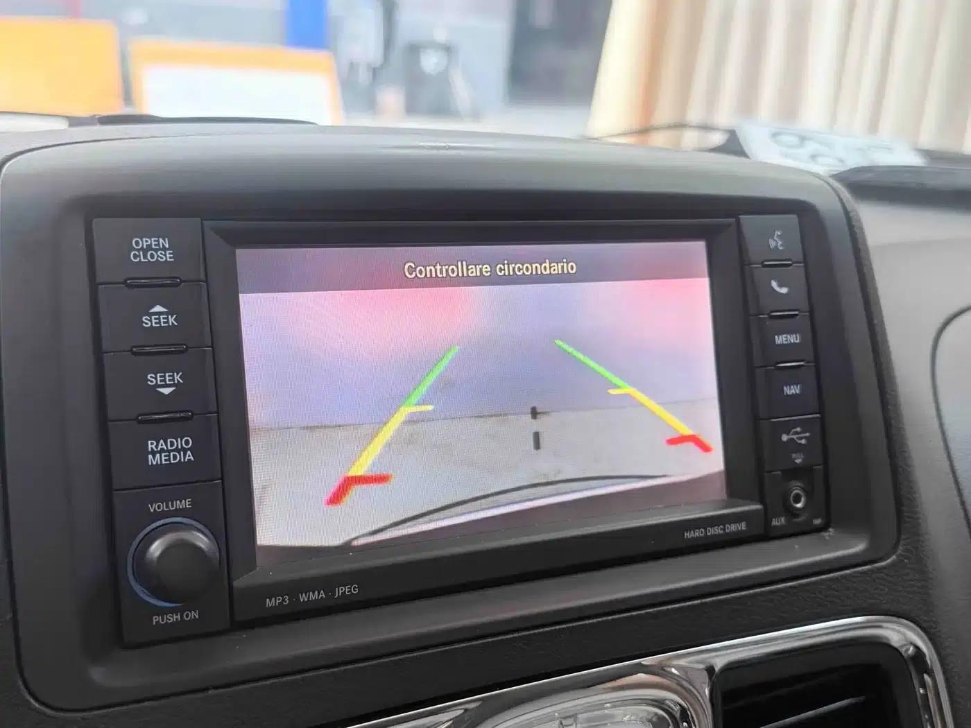 2014 Imported Grand Voyager 3.6L Comfort Edition — миниатюра 14