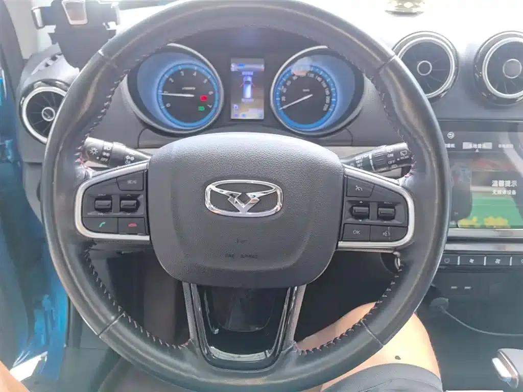 Kaiyi V3 2016 1.5L Automatic Intelligent Connectivity II Navigation Edition — миниатюра 11