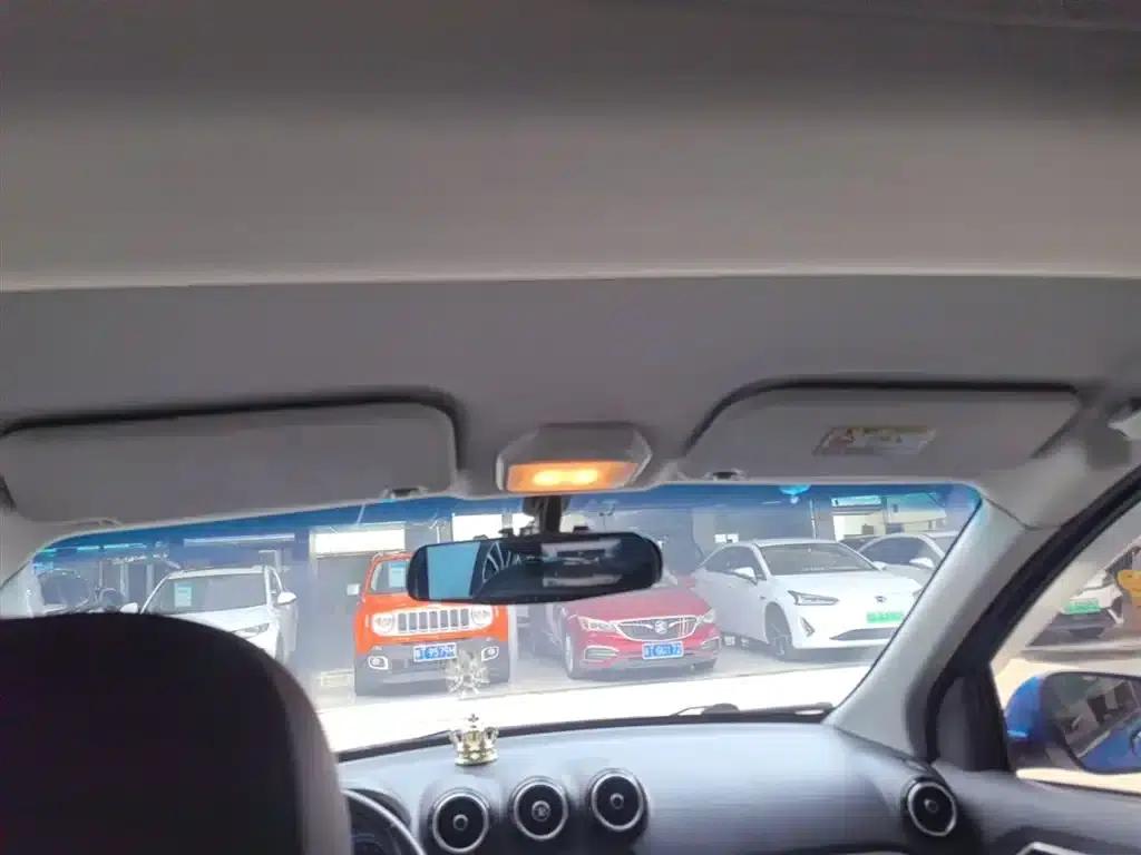 Kaiyi V3 2016 1.5L Automatic Intelligent Connectivity II Navigation Edition — миниатюра 18
