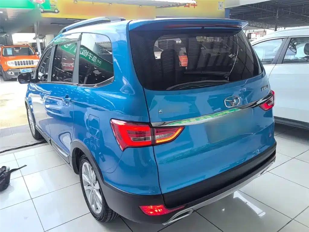 Kaiyi V3 2016 1.5L Automatic Intelligent Connectivity II Navigation Edition — миниатюра 5