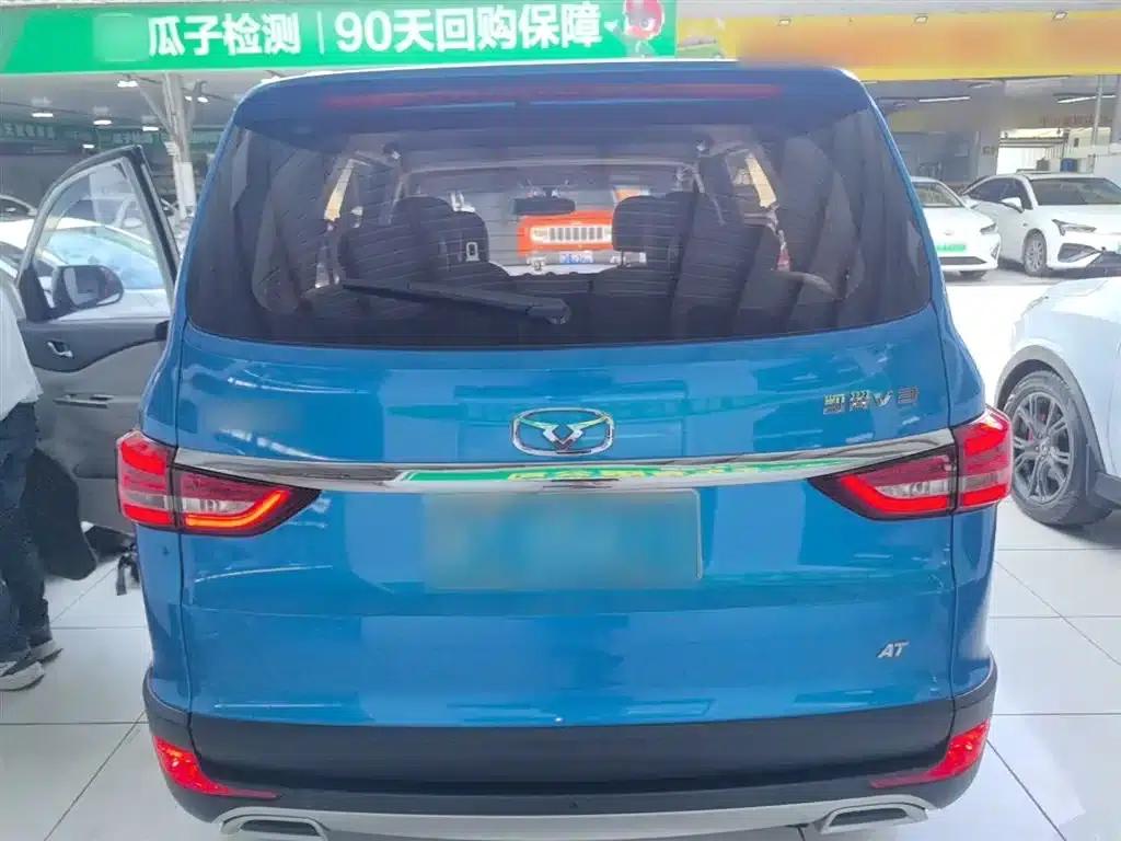 Kaiyi V3 2016 1.5L Automatic Intelligent Connectivity II Navigation Edition — миниатюра 6
