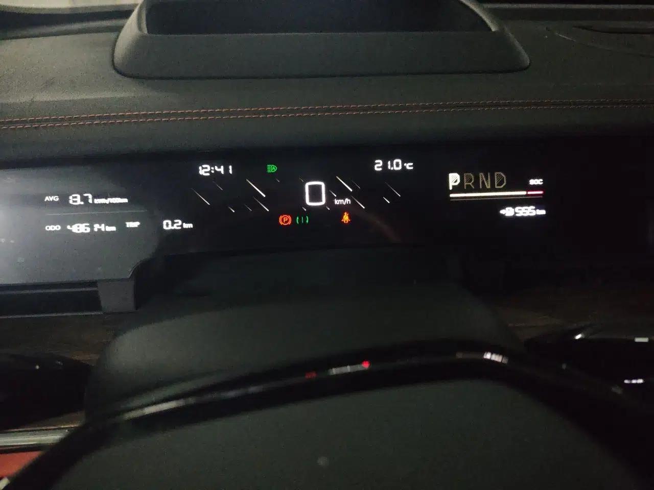 NETA S 2022 All-Electric 715 km Range Rear-Drive Deluxe Version — миниатюра 12