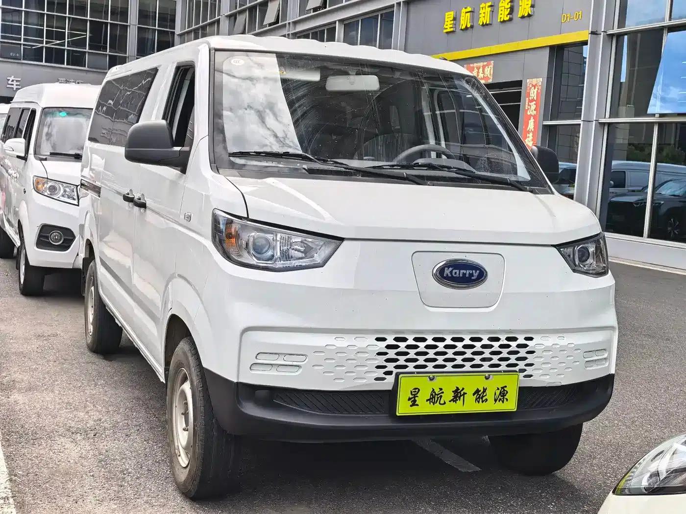 Yangtze Finless Porpoise E5 2024 Model 36.8kWh 6-Seater with Window — миниатюра 2