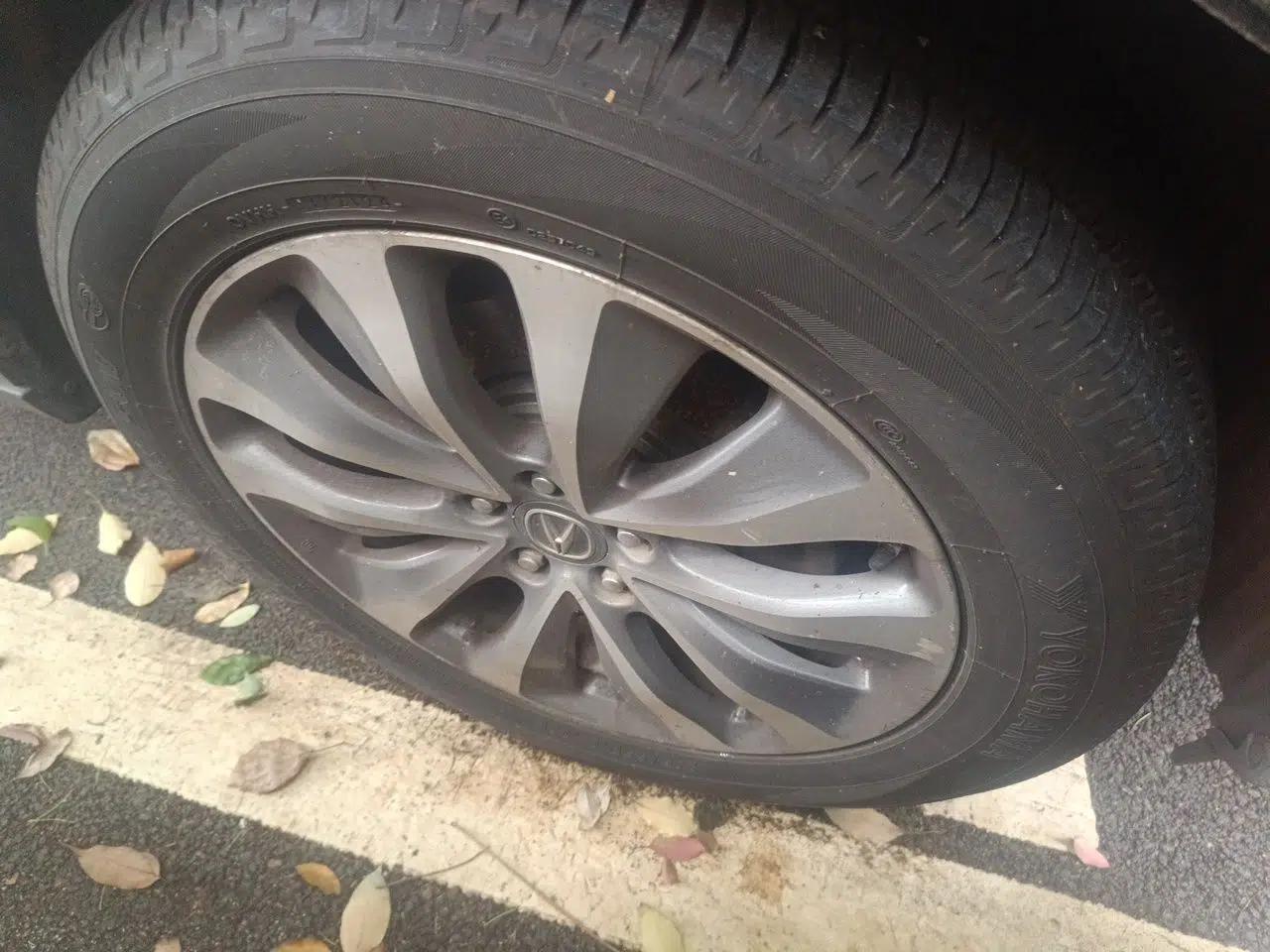 Acura MDX 2014 3.5L Elite Edition — миниатюра 8