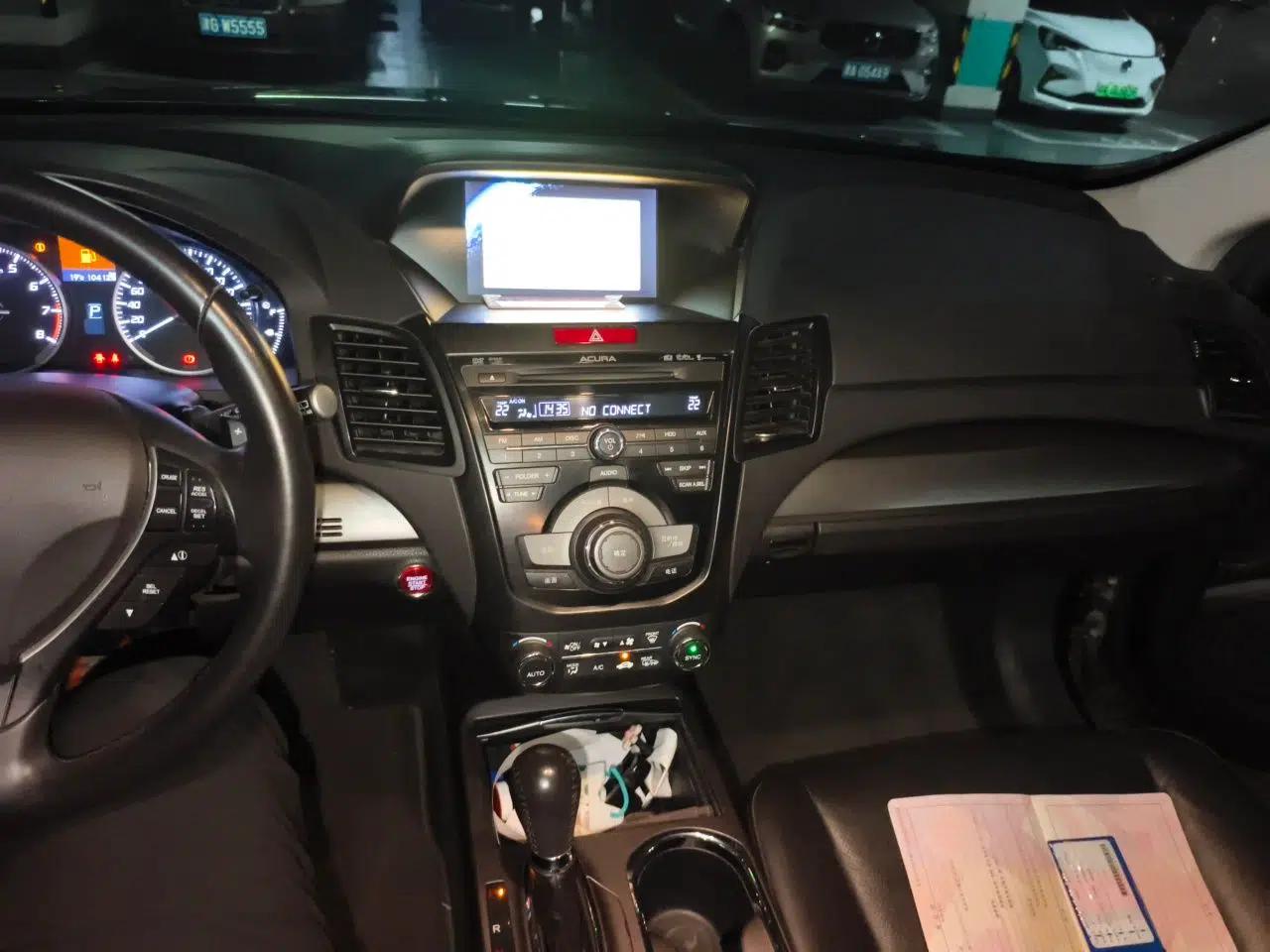 Acura RDX 2013 3.0L Two-Wheel Drive Elite Edition — миниатюра 14