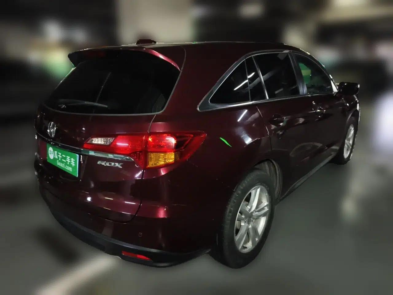 Acura RDX 2013 3.0L Two-Wheel Drive Elite Edition — миниатюра 6