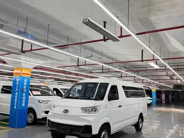 Yangtze Finless Porpoise E7 2025 Economy Edition 41.86kWh 6-seater