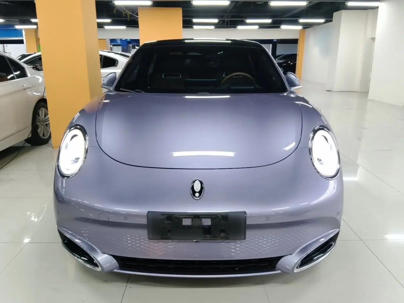 ORA Lightning Cat 2022 555 km Luxury Edition — миниатюра 2