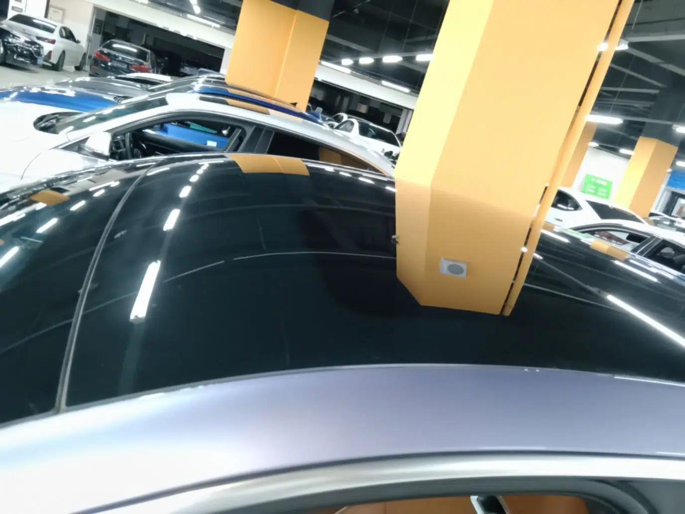 ORA Lightning Cat 2022 555 km Luxury Edition — миниатюра 11