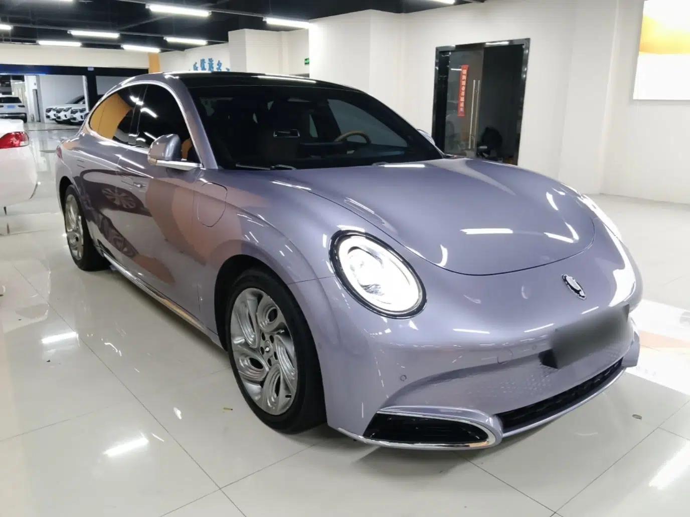 ORA Lightning Cat 2022 555 km Luxury Edition — миниатюра 3
