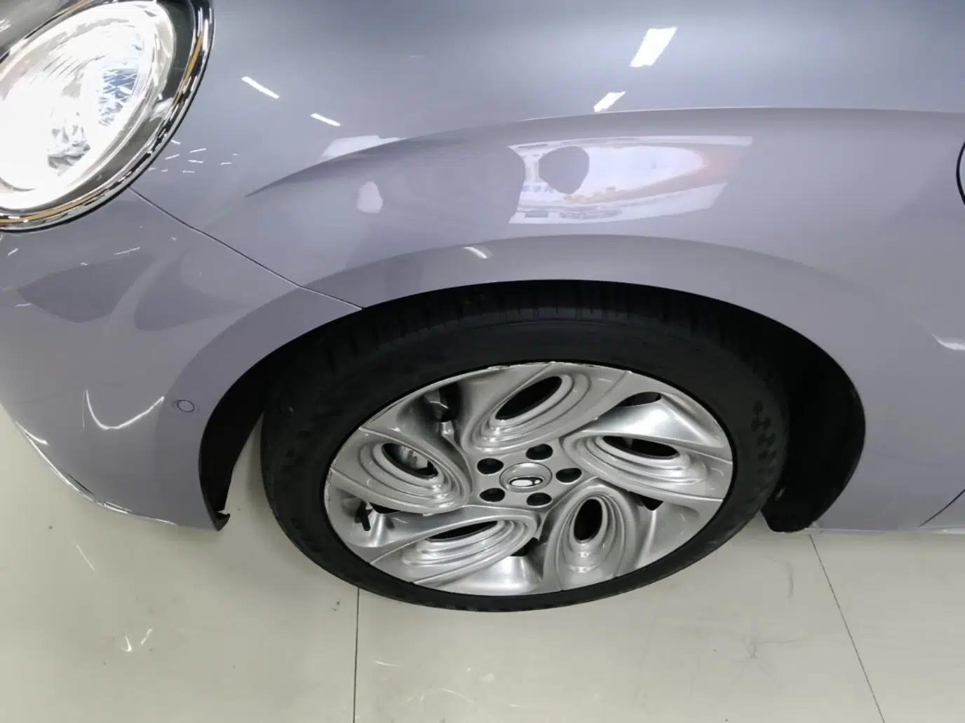 ORA Lightning Cat 2022 555 km Luxury Edition — миниатюра 8