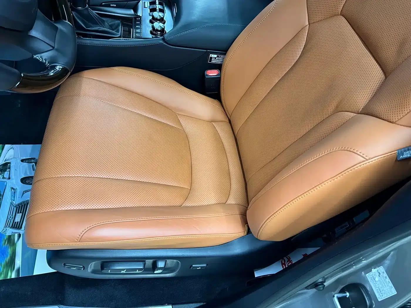 2016 Lexus LX 570 Dynamic Luxury Edition — миниатюра 15