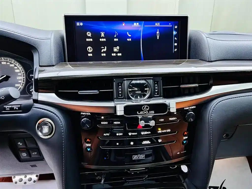 Lexus LX 2019 570 Pinnacle Edition — миниатюра 14
