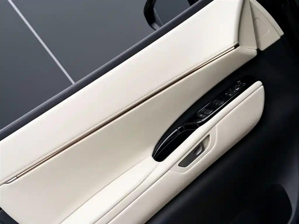 Lexus LM 500h 2025 Four-Seat Executive Edition — миниатюра 7