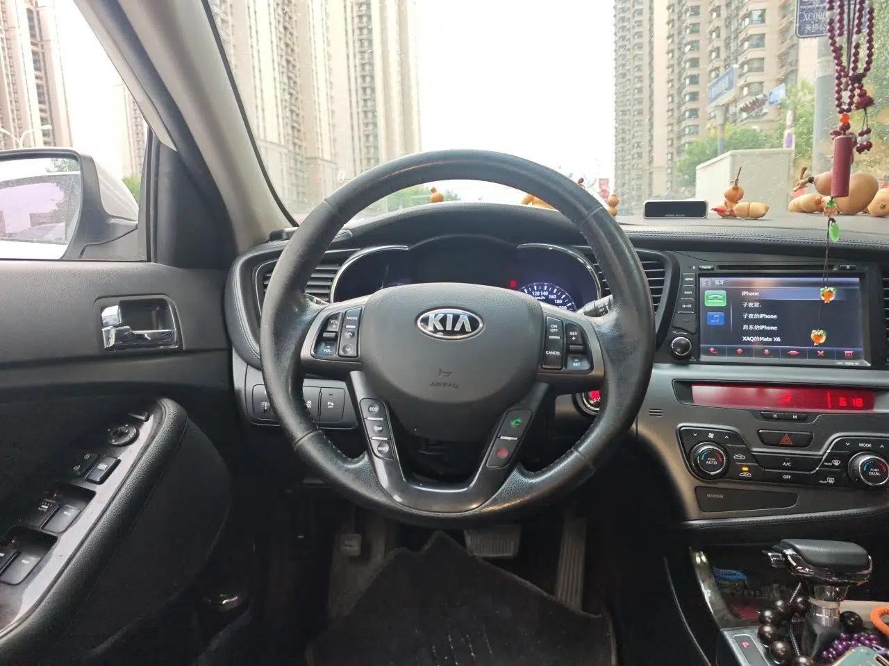 Kia K5 2012 2.0L Automatic DLX — миниатюра 11