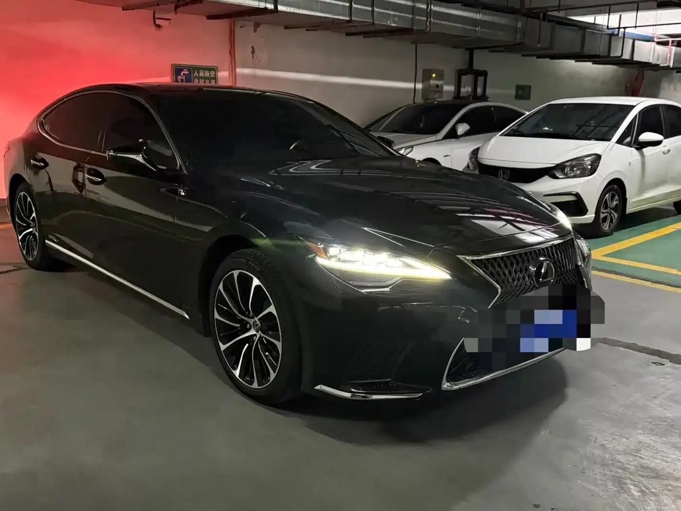 Lexus LS 500h Executive Edition 2021 — миниатюра 3