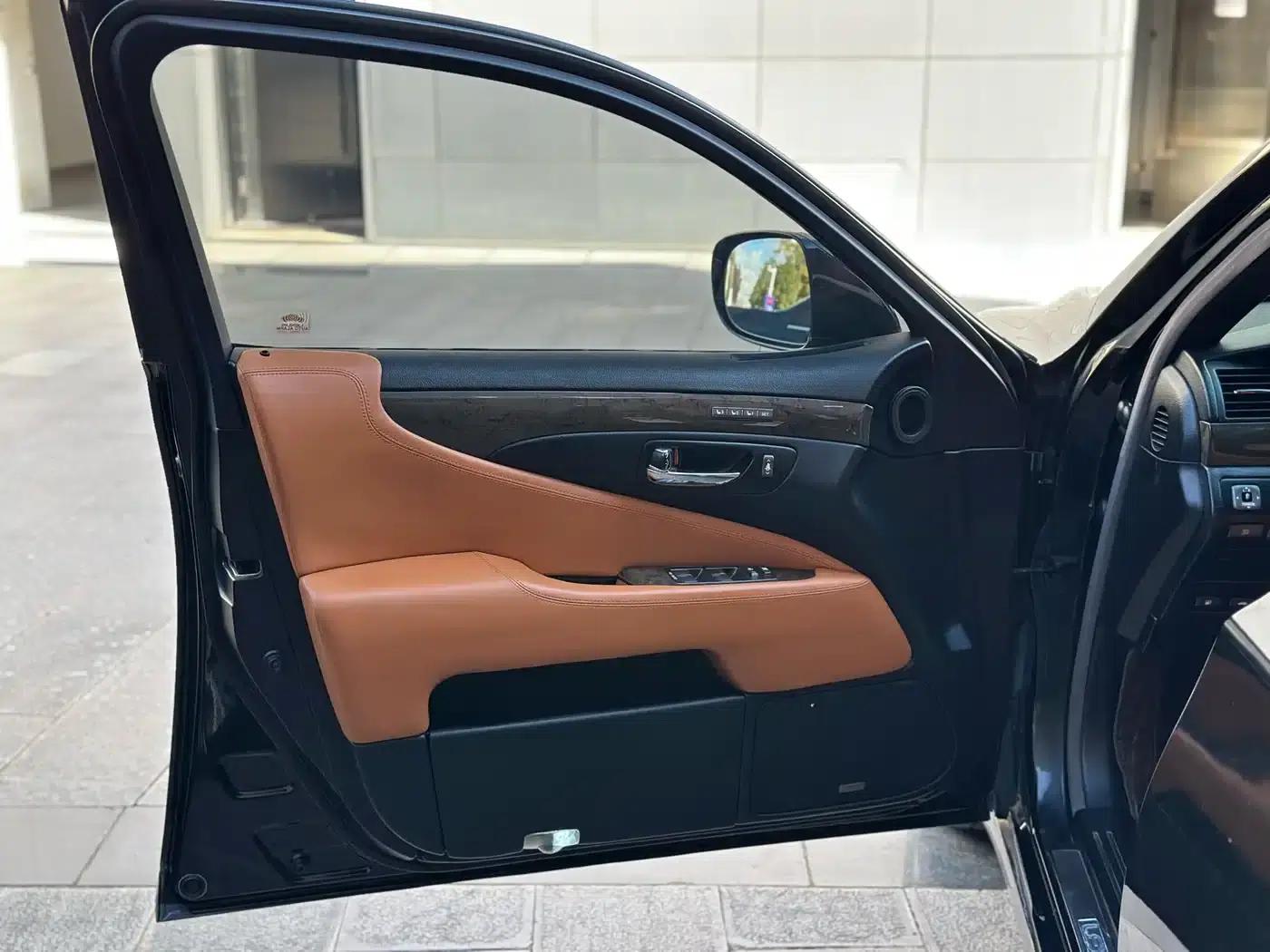 Lexus LS 2006 460 — миниатюра 38