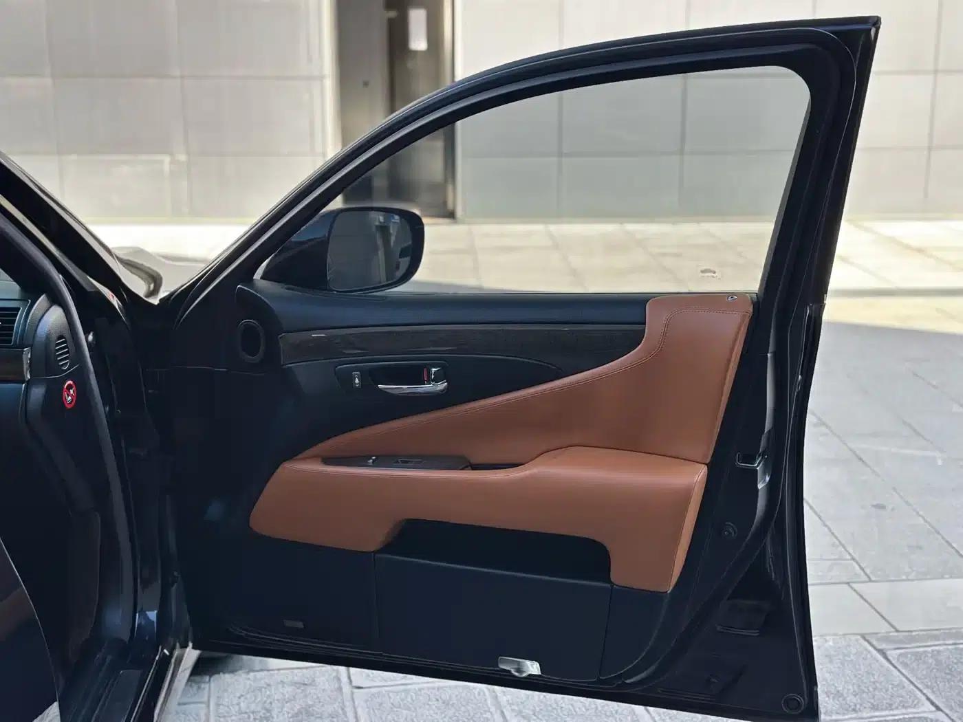 Lexus LS 2006 460 — миниатюра 40