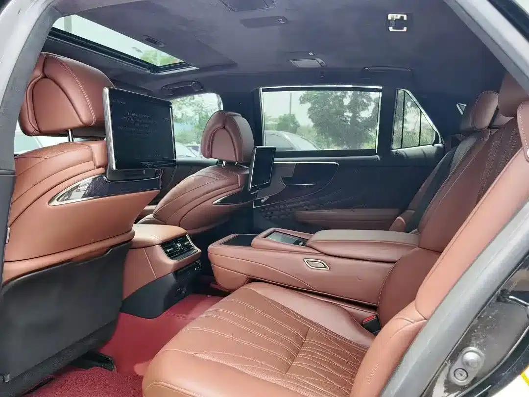 Lexus LS 2018 500h Executive Edition (China V emission standard) — миниатюра 5