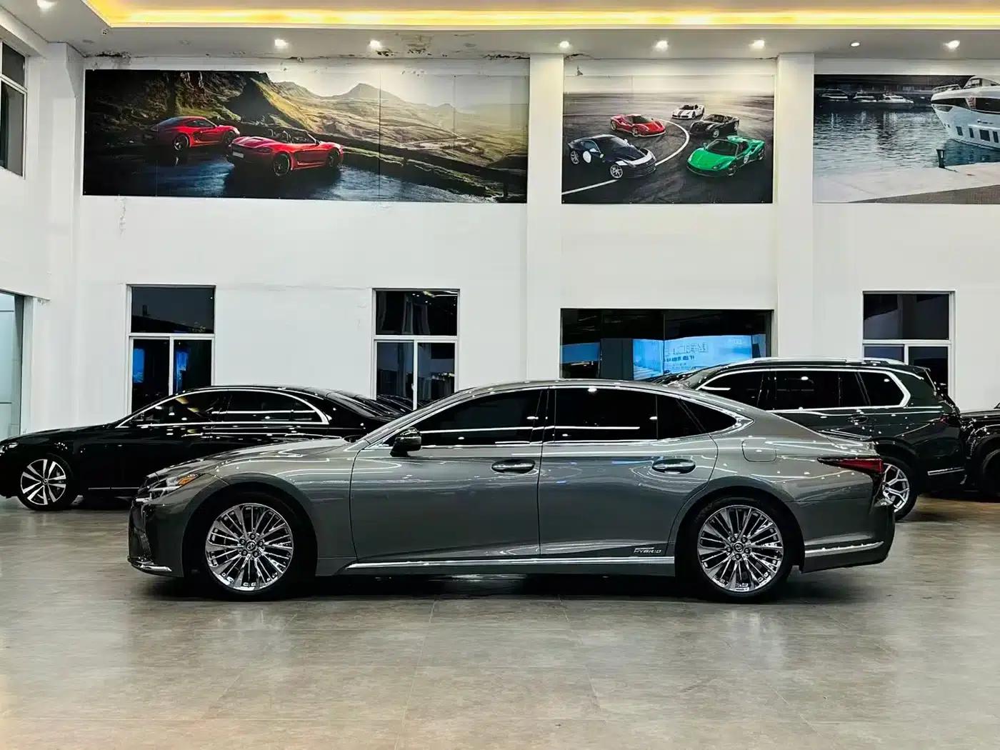 Lexus LS 2021 500h Luxury Edition — миниатюра 3