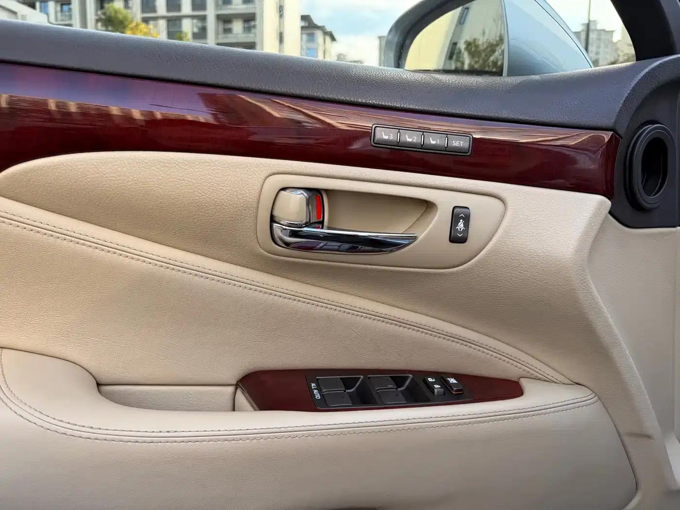Lexus LS 2006 460L — миниатюра 14