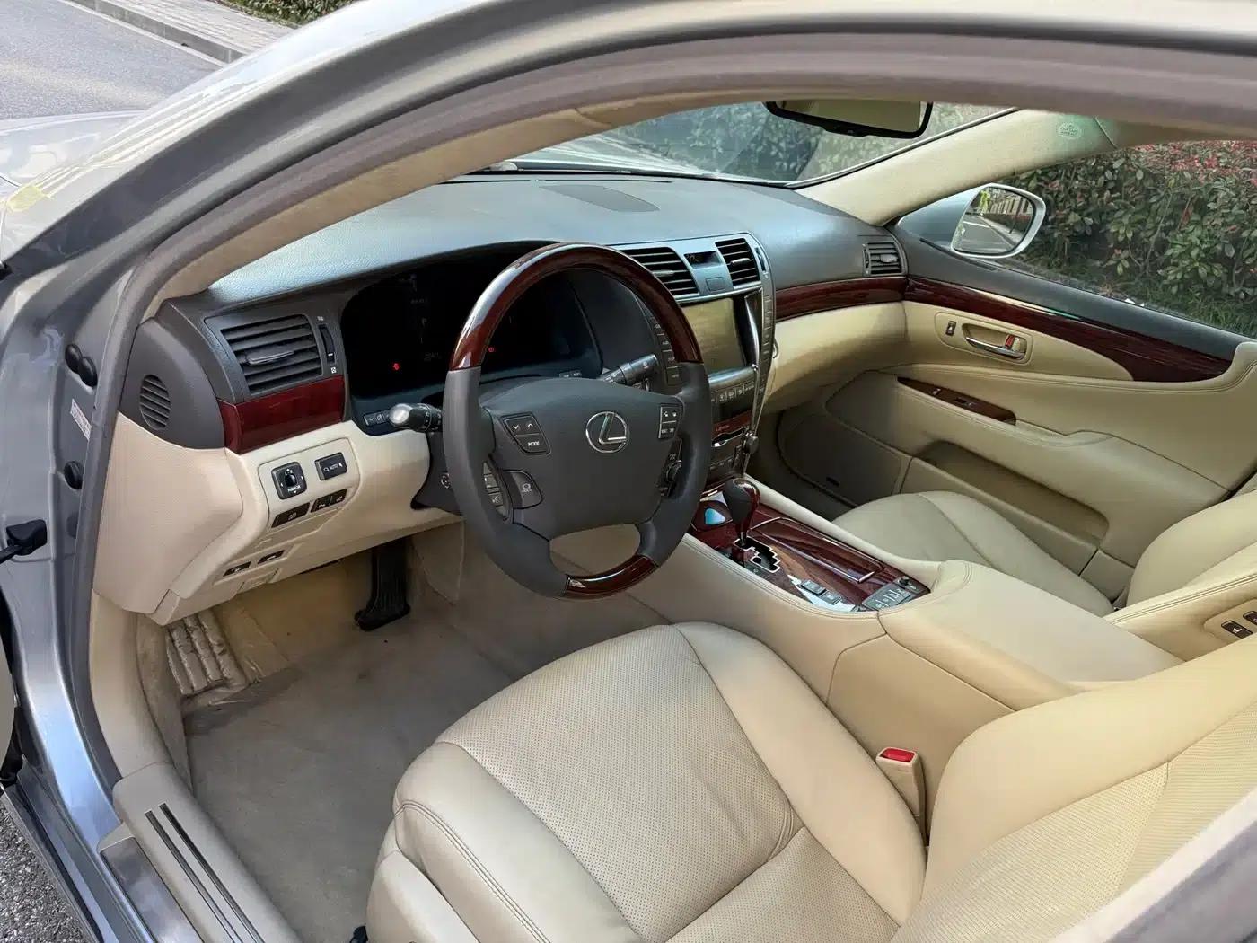 Lexus LS 2006 460L — миниатюра 8